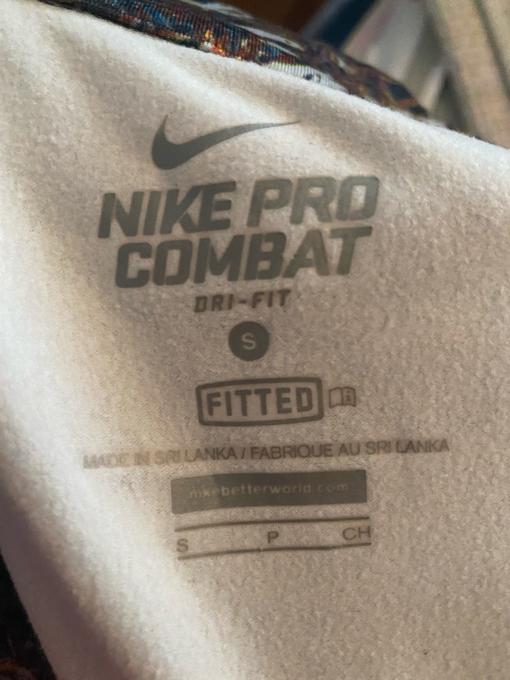 Nike pro combat small fitted top - Picture 5 of 6